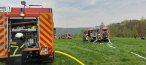 waldbrandübung, waldbrandübung feuerwehr vg flammersfeld, feuerwehr oberlahr, peterslahr, feuerwehr vettelschoß, feuerwehr vettelschoss, vettelschoß, vettelschoss, feuerwehr vg linz am rhein, tanklöschfahrzeug, tlf 16/45, gtlf, waldbrand, übung, oberlahr, vg flammersfeld, überörtlich, überörtliche waldbrandübung