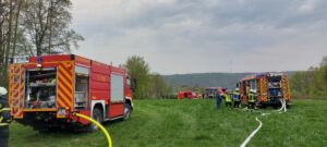 waldbrandübung, waldbrandübung feuerwehr vg flammersfeld, feuerwehr oberlahr, peterslahr, feuerwehr vettelschoß, feuerwehr vettelschoss, vettelschoß, vettelschoss, feuerwehr vg linz am rhein, tanklöschfahrzeug, tlf 16/45, gtlf, waldbrand, übung, oberlahr, vg flammersfeld, überörtlich, überörtliche waldbrandübung