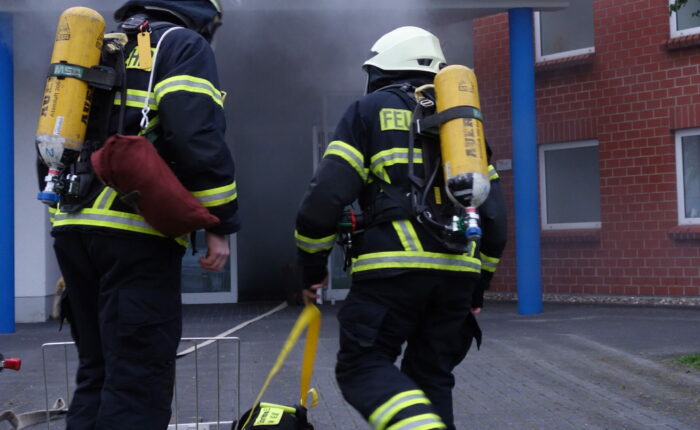 Neuigkeiten, Nachrichten, News, Letzten Einsätze, Technik, Feuerwehr, Feuerwehr Vettelschoß, Vettelschoß, Vettelschoss, VG Linz, Ehrenamt, Einsätze, Alarm, Feuerwehreinsatz, Einsatz, Alarmierung, Löscheinheit, Feuerwehr Rheinland-Pfalz, Deutschland, Freiwillige Feuerwehr, FFV, FFW