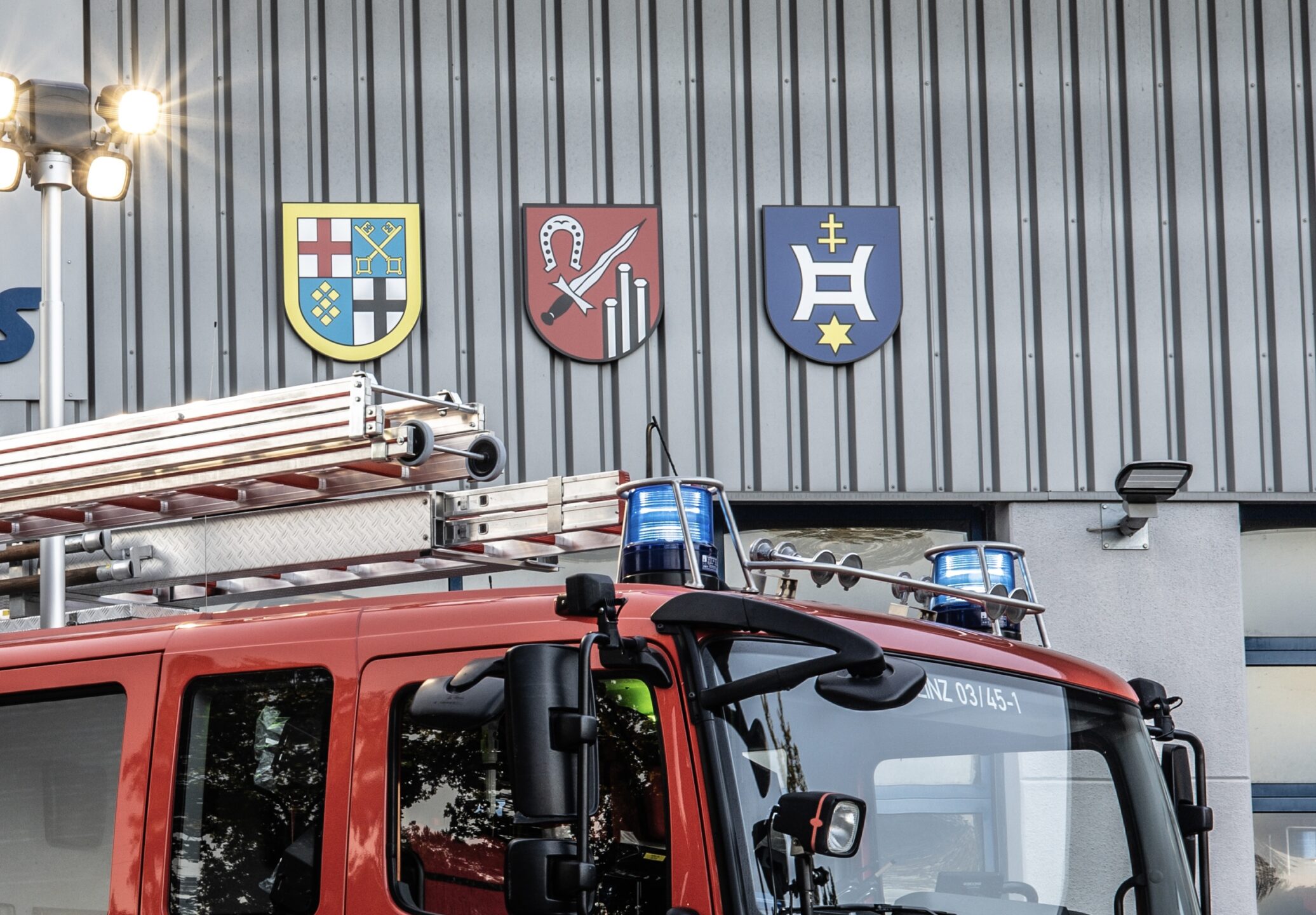 Auslaufende Betriebsstoffe PKW 10 HLF GH 2023203 2