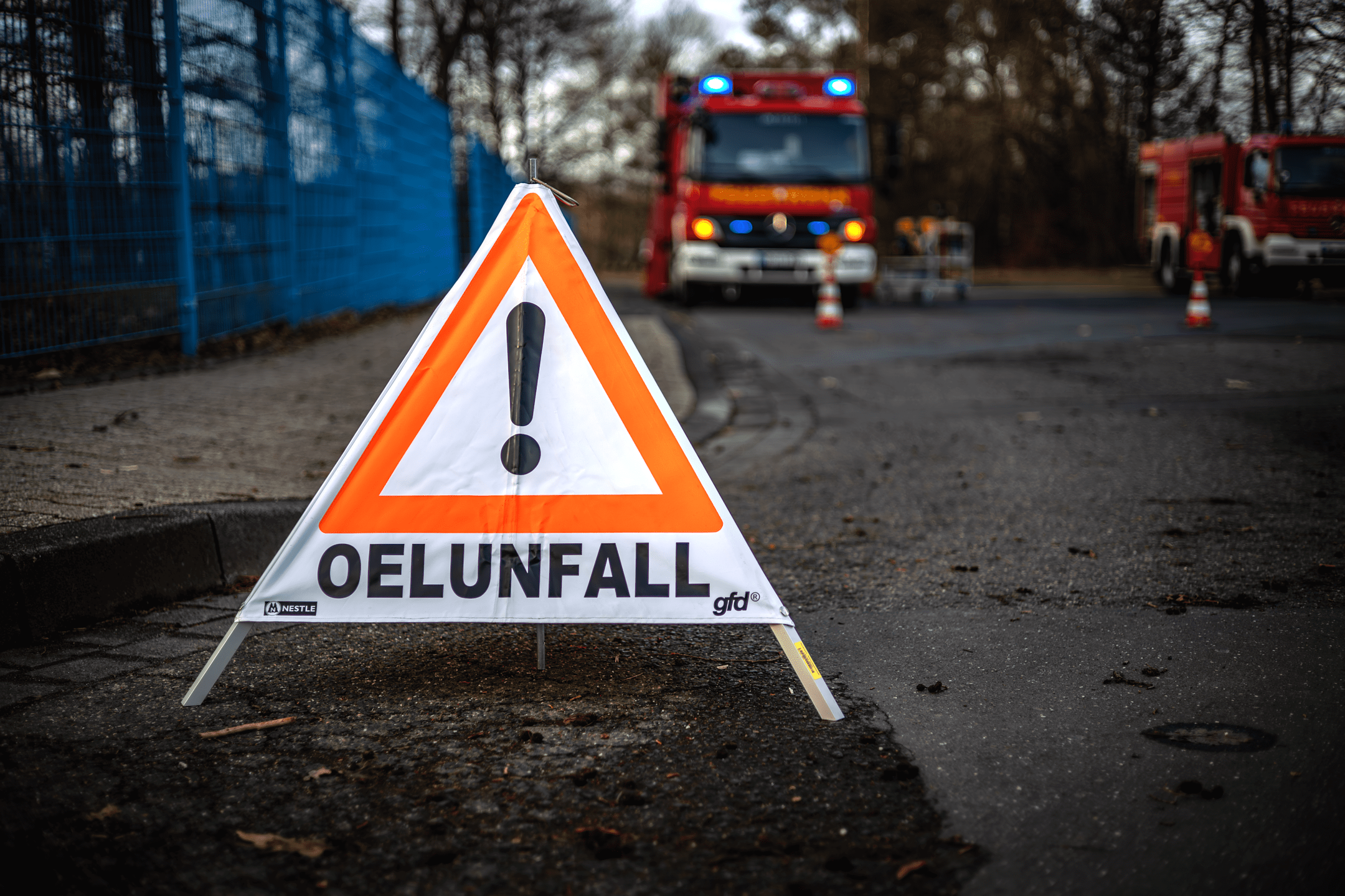 Ölspur 7 Feuerwehr Vettelschoß, Vettelschoß, VG Linz, Kreis Neuwied, Feuerwehr, VG Linz am Rhein, Einsatz, News, Einsätze, Ölspur, Auslaufende Betriebsstoffe, Unfall, Verkehrsunfall, Alarm, News