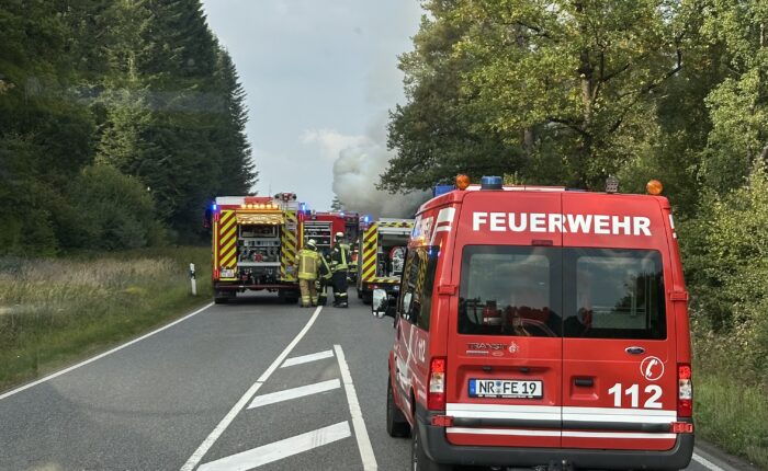 PKW Brand, Feuerwehr, L 253 Kretzhaus Rottbitze, Vettelschoß, Feuerwehr Vettelschoß